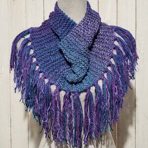 NEW Hand Knitted Blue Purple Chunky Infinity Boho Cowl Scarf Fringe Artsy Whimsy